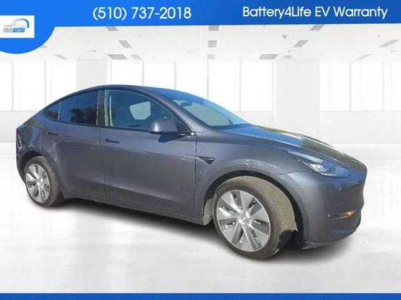 TESLA MODEL Y 2021 5YJYGDEE0MF273635 image